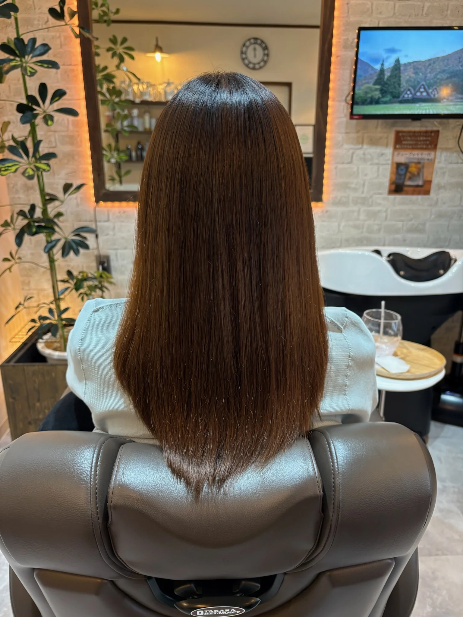 前髪の縮毛矯正 ナチュラルな仕上がり